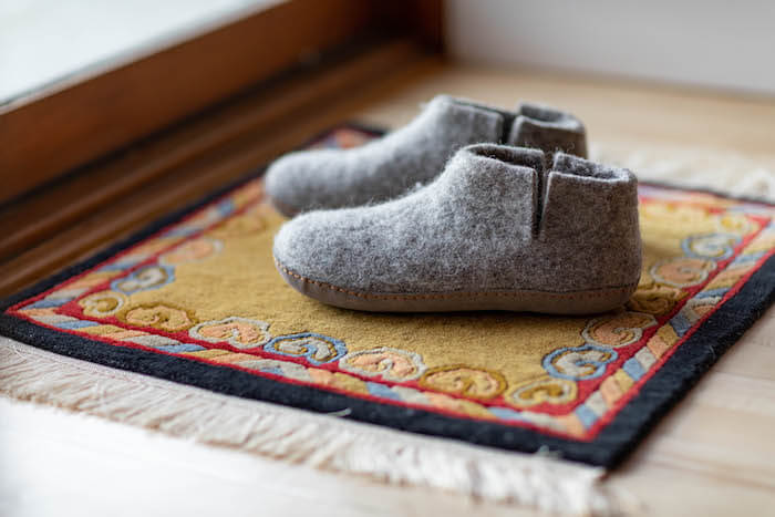 Carlyle Adult Wool Felt Slipper Boot - Heather Charcoal