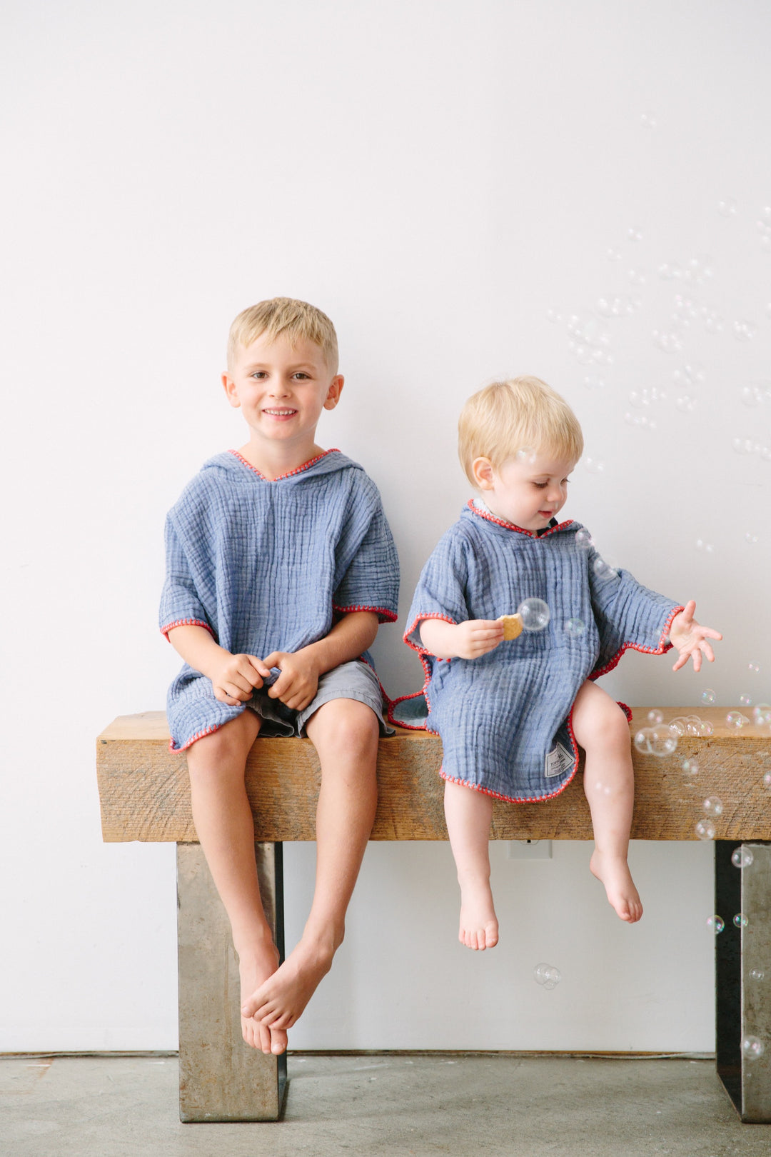 The Pebble Kids' Poncho - Indigo